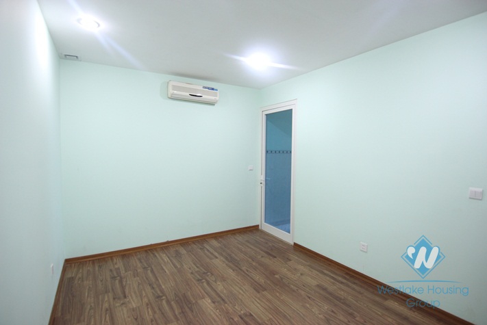 Spacious apartment with 3 bedrooms for rent in Ha Dong , Ha Noi